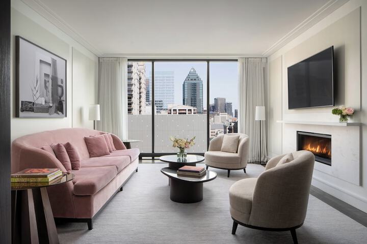 Room 21 of 55