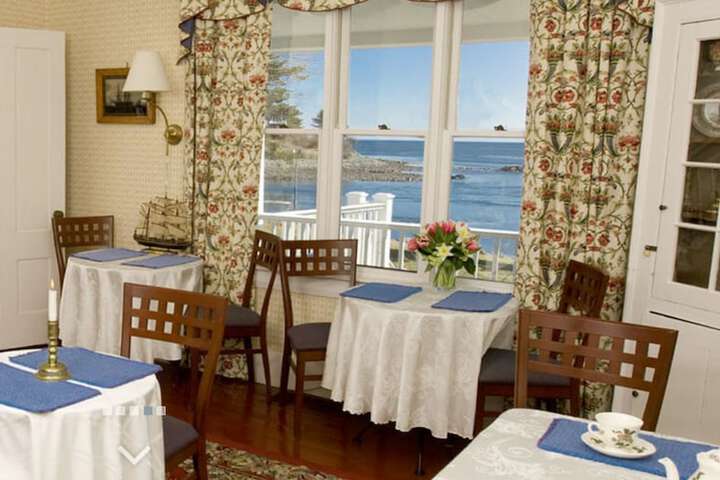 Dockside Guest Quarters & Restaurant