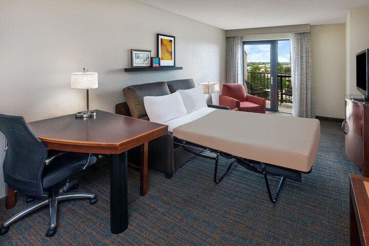 Room 20 of 34