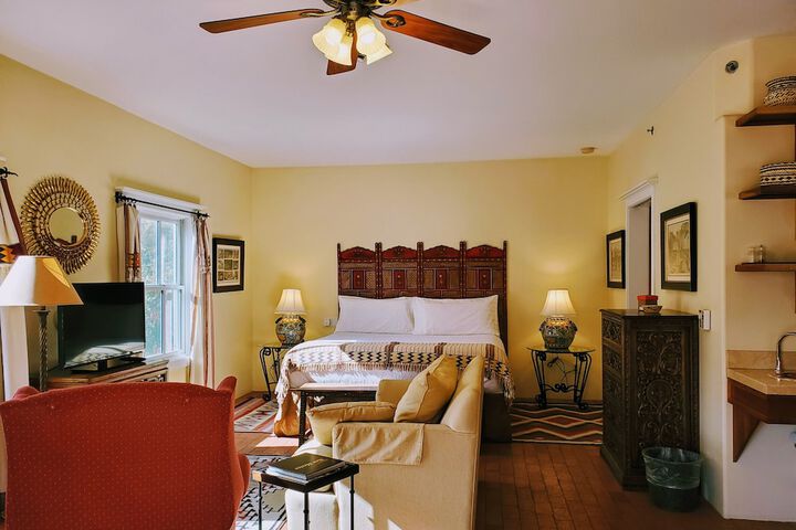 Room 35 of 100