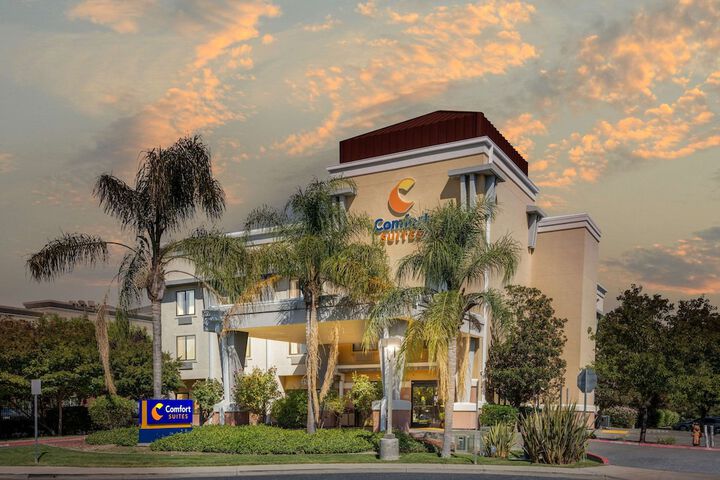 Hotel 3 of 37