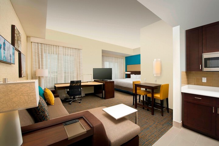Room 20 of 46