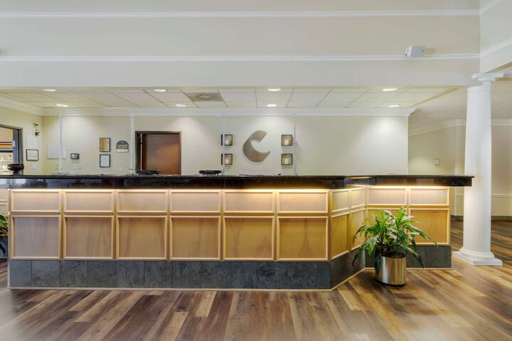 Hotel Interior 10 of 54