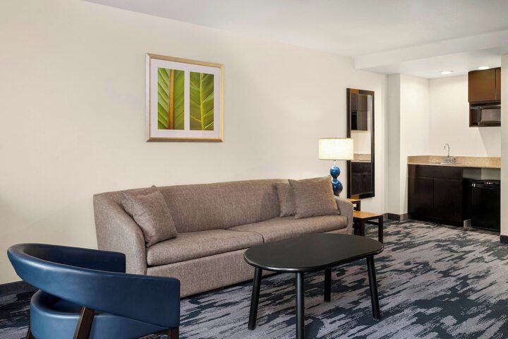 Fairfield Inn & Suites by Marriott Denver Aurora / Parker
