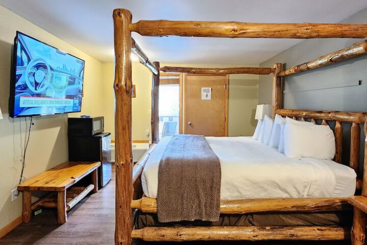 Room 20 of 58