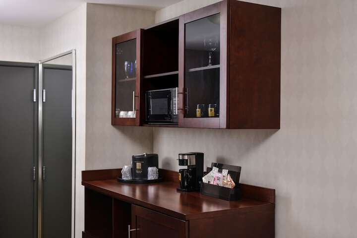 Room 38 of 74