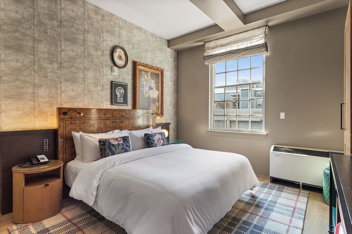 Hotel Indigo Baton Rouge Downtown by IHG