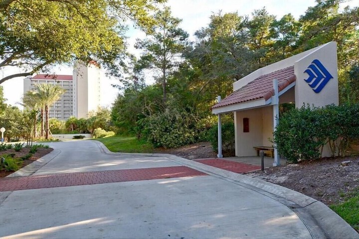 Hotel 3 of 34