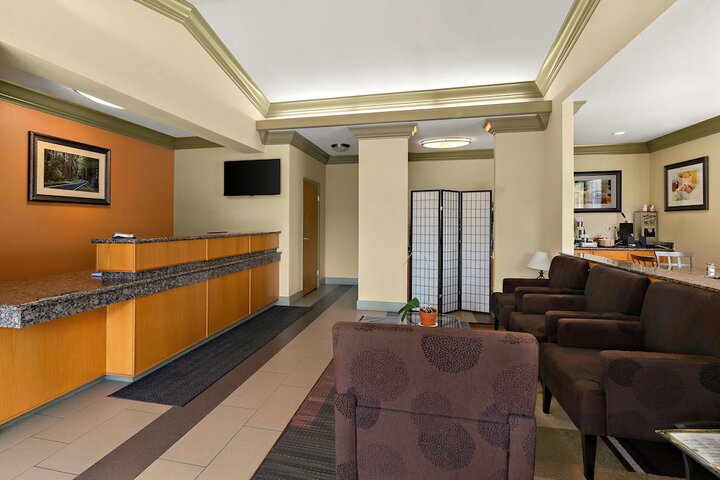 Hotel Interior 8 of 30