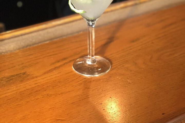 Lounge 56 of 58