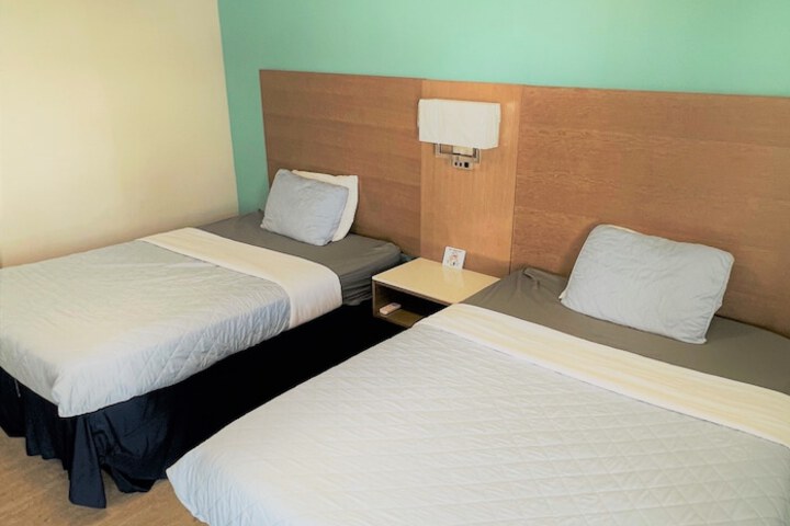 Room 20 of 44