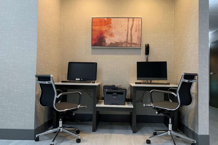 Business Center 20 of 20