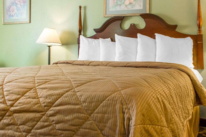 Quality Inn Broken Arrow - Tulsa