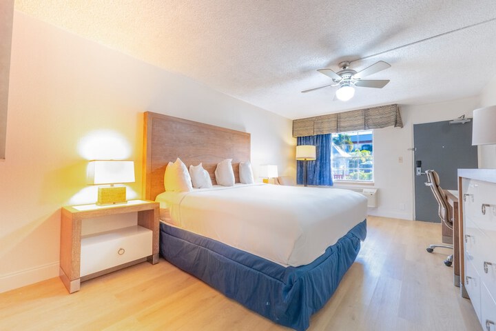 Ramada by Wyndham Hotel & Water Park