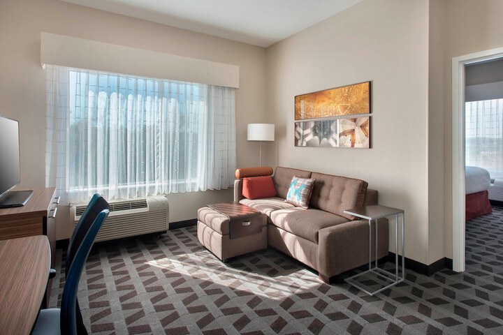 Room 20 of 28
