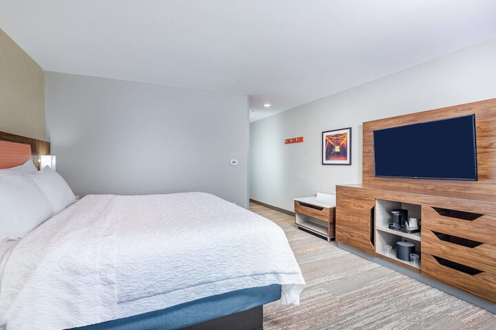 Room 13 of 45