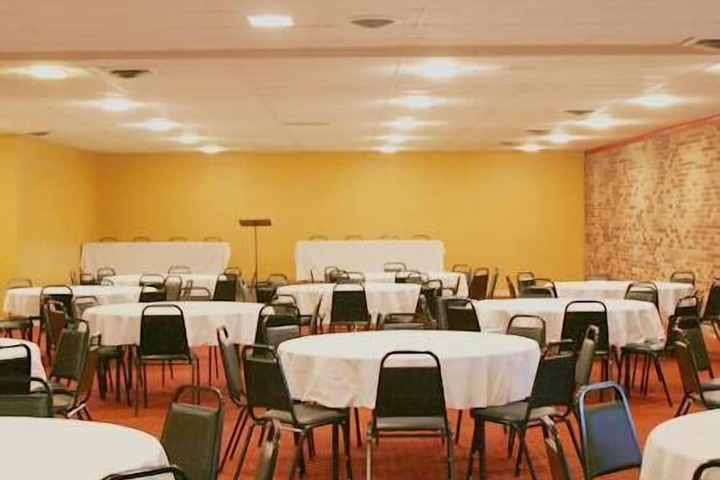 Ridge Crest Hotel