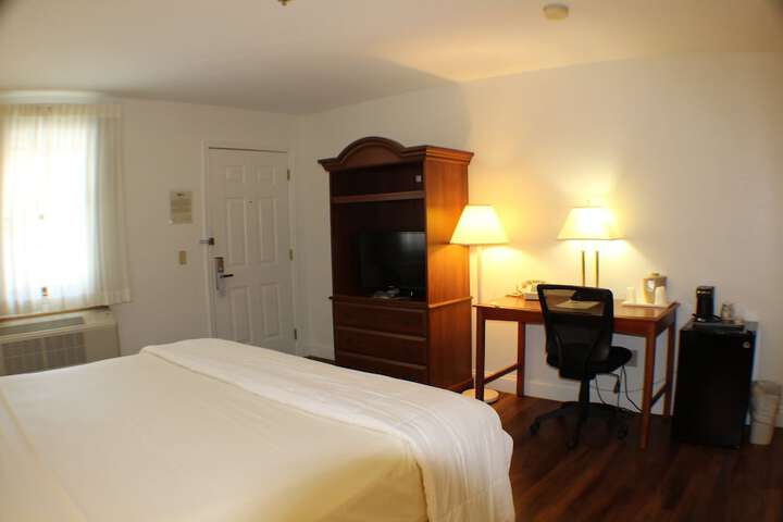 Room 18 of 87