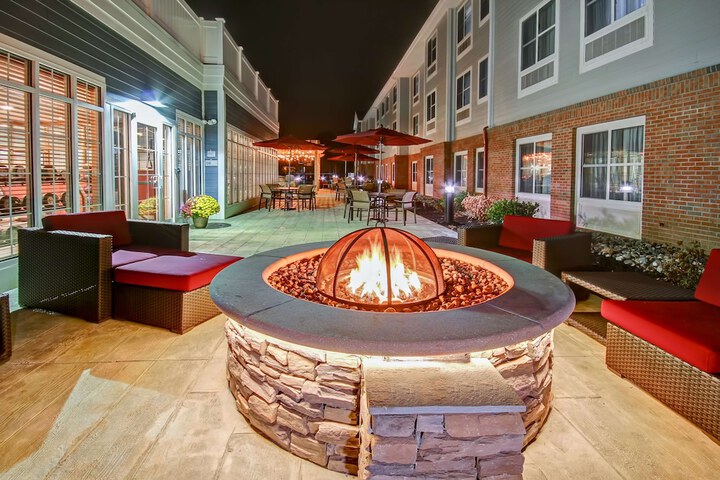 Terrace/Patio 32 of 34