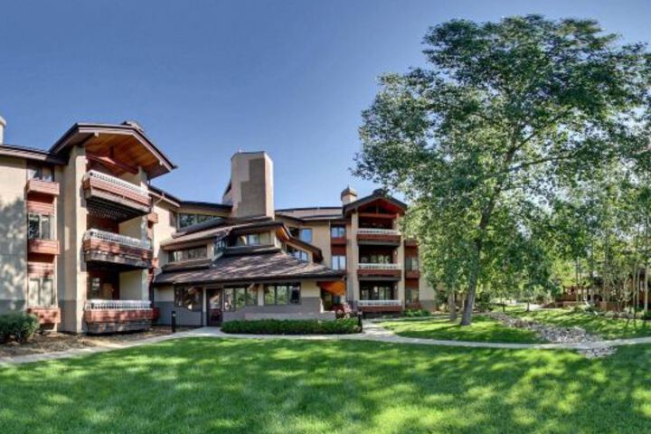 Hotel 7 of 18