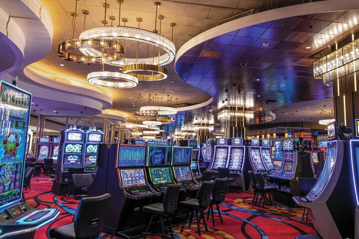 Horseshoe Black Hawk - a Caesars Rewards Destination
