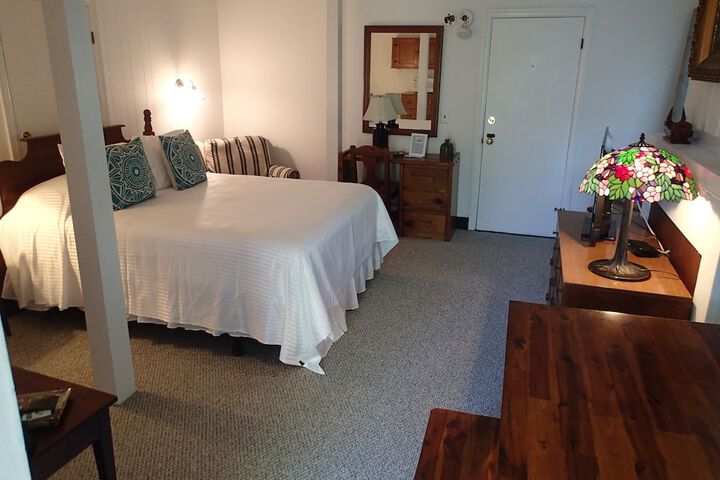The Masthead Resort