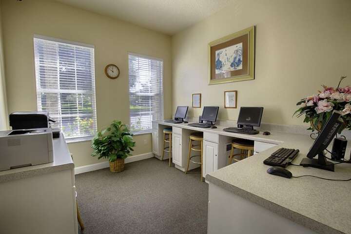 Business Center 35 of 39