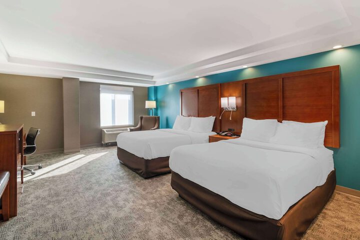 Room 18 of 26