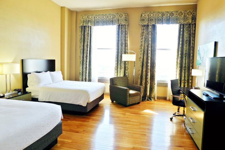 Room 34 of 57
