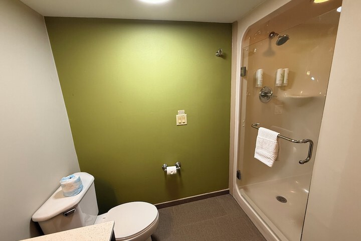 Sleep Inn & Suites Niantic North