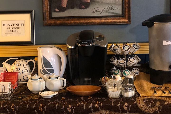 Breakfast/Coffee Service 36 of 59