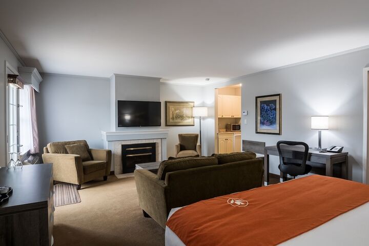 Room 42 of 59