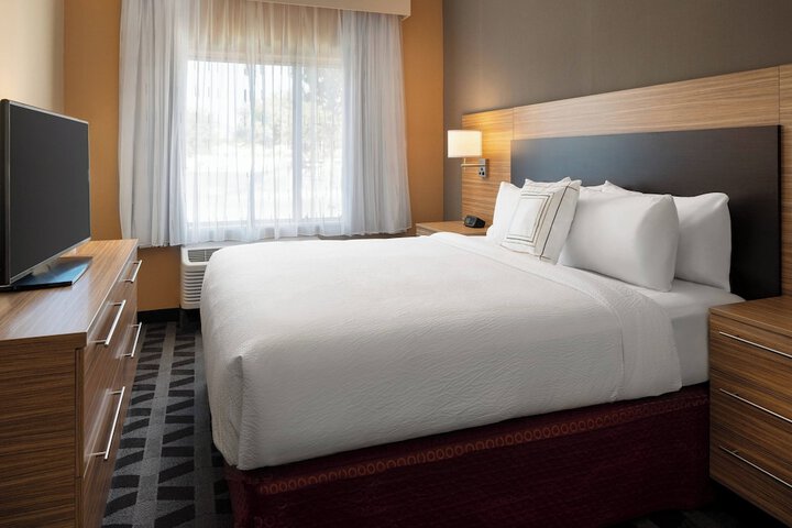 TownePlace Suites by Marriott Fresno Clovis