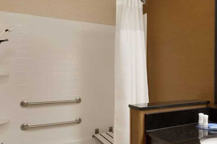 Room 19 of 26