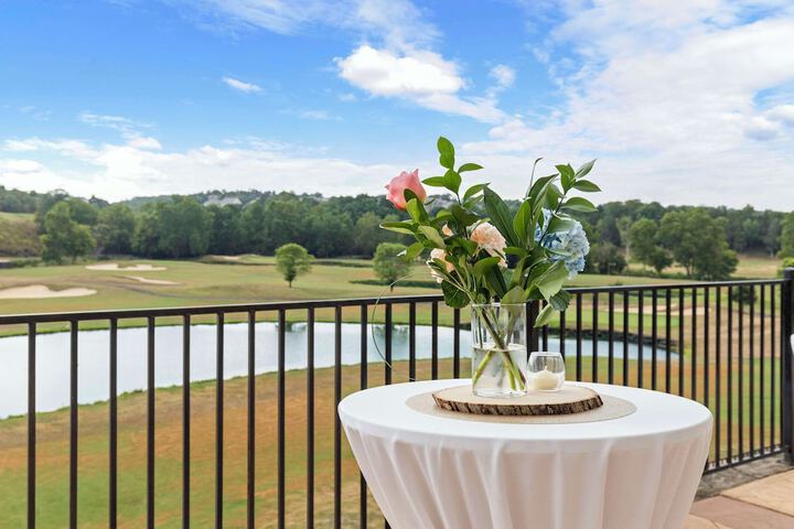 DoubleTree by Hilton Front Royal Blue Ridge Shadows