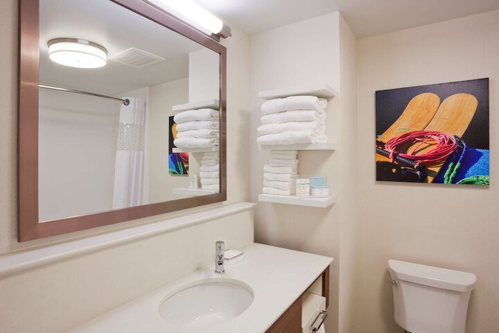 Hampton Inn Spicer Green Lake