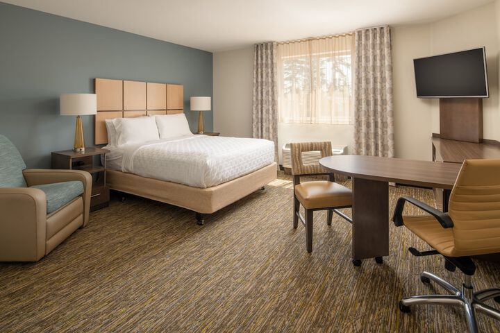Room 34 of 43