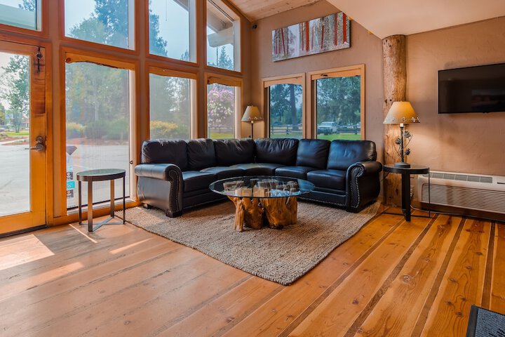 Best Western Ponderosa Lodge