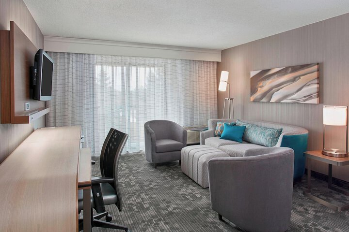 Courtyard by Marriott Detroit Pontiac / Auburn Hills