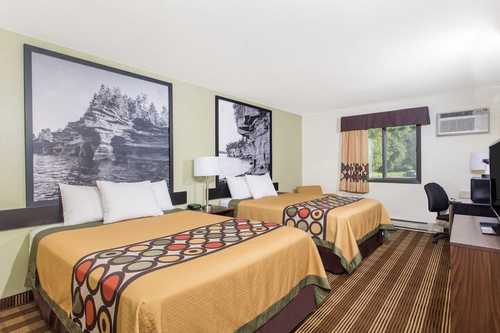 Room 12 of 17