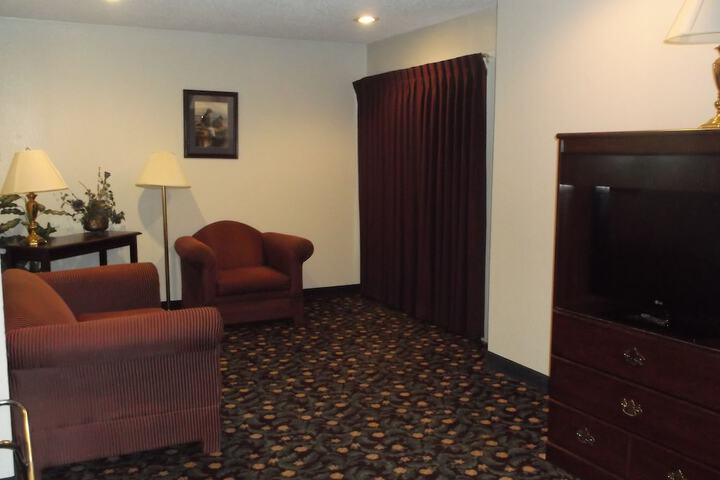 Room 21 of 36