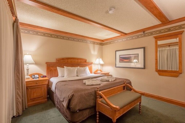 Room 80 of 138