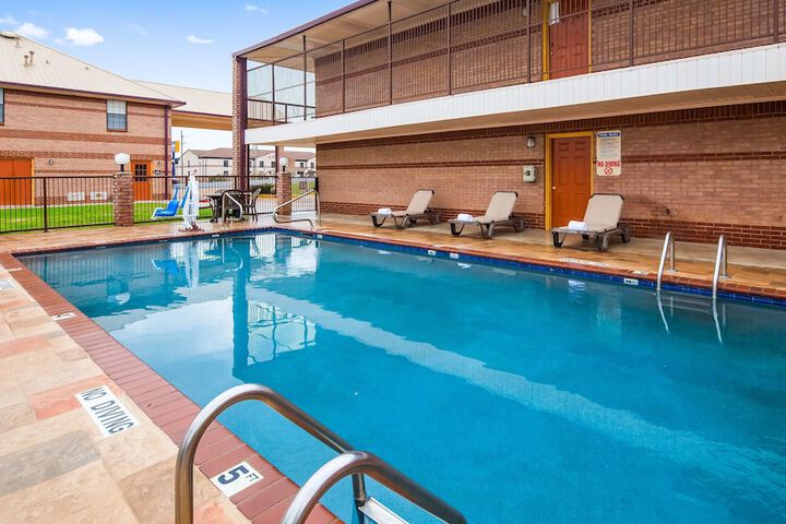 Best Western Executive Inn