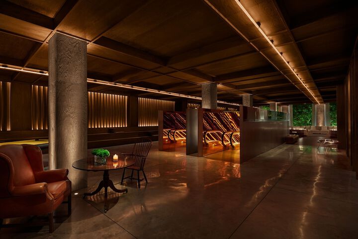 Hotel Interior 7 of 49