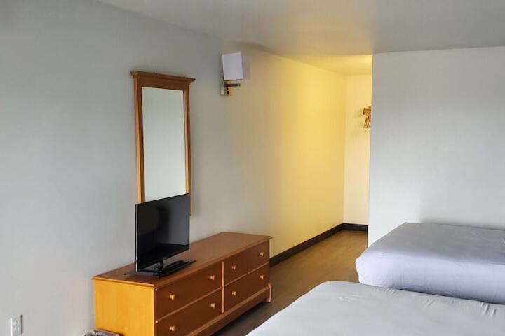 Motel 6 Baker City OR