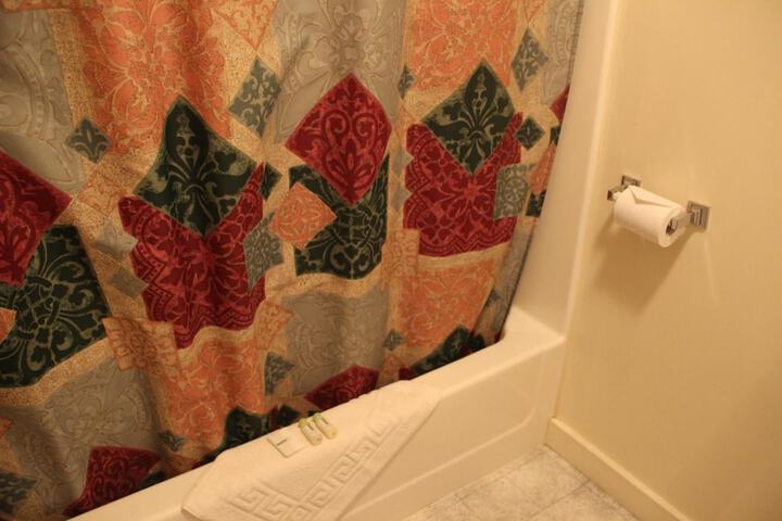 Room 16 of 30