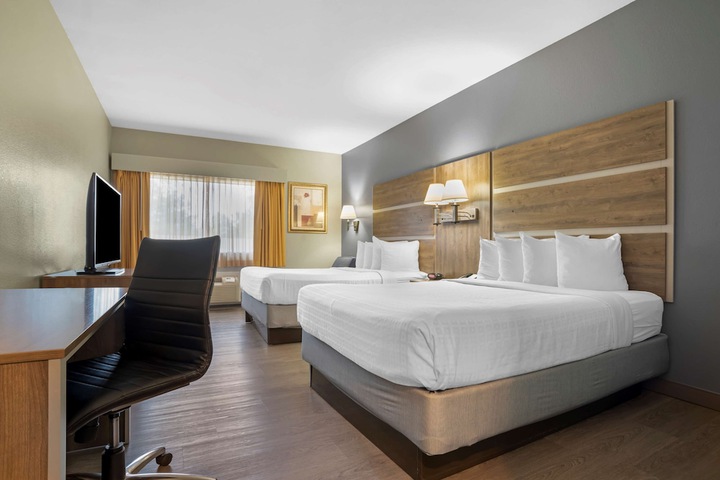 Room 20 of 25