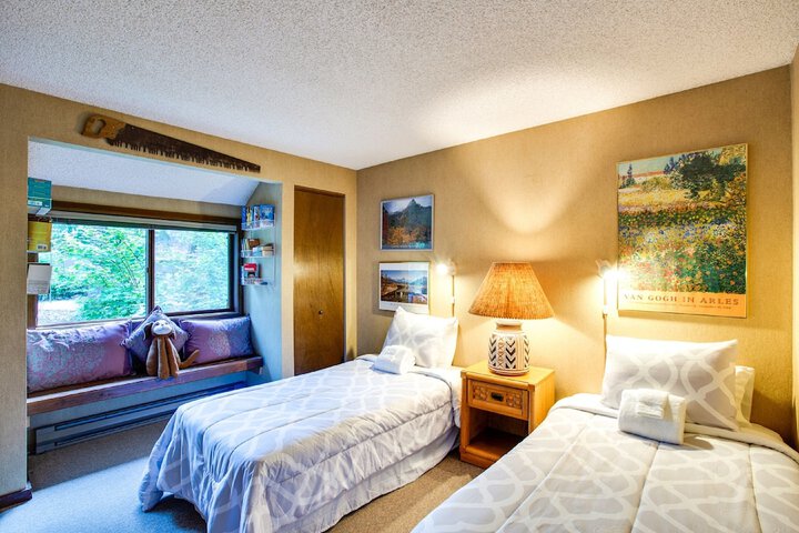 59SW - Fireplace - Dishwasher - Washer / Dryer - Sleeps 6