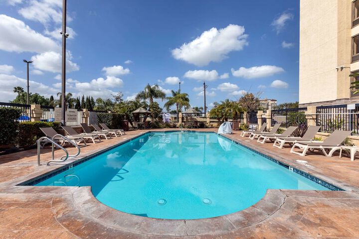 Pool 5 of 45