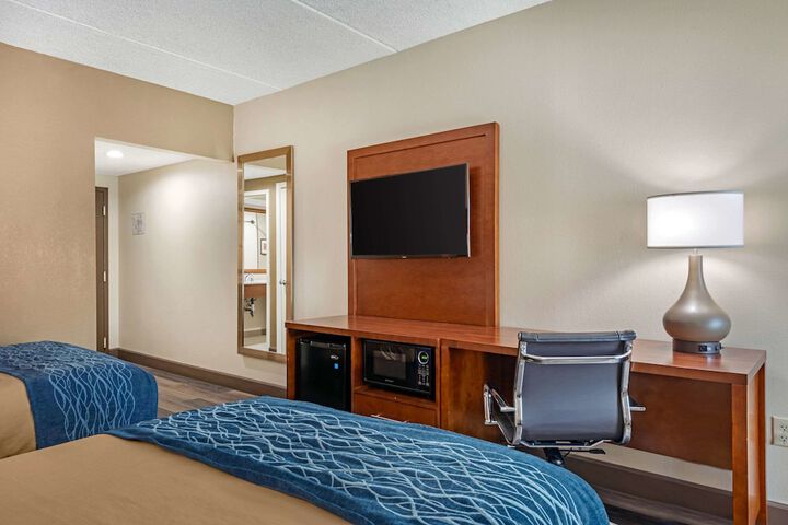 Room 22 of 38